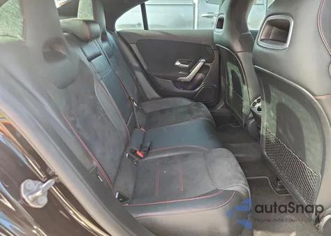 2021 Mercedes-Benz Cla 250 z USA, uszkodzony, nr VIN W1K5J4GB8MN212855